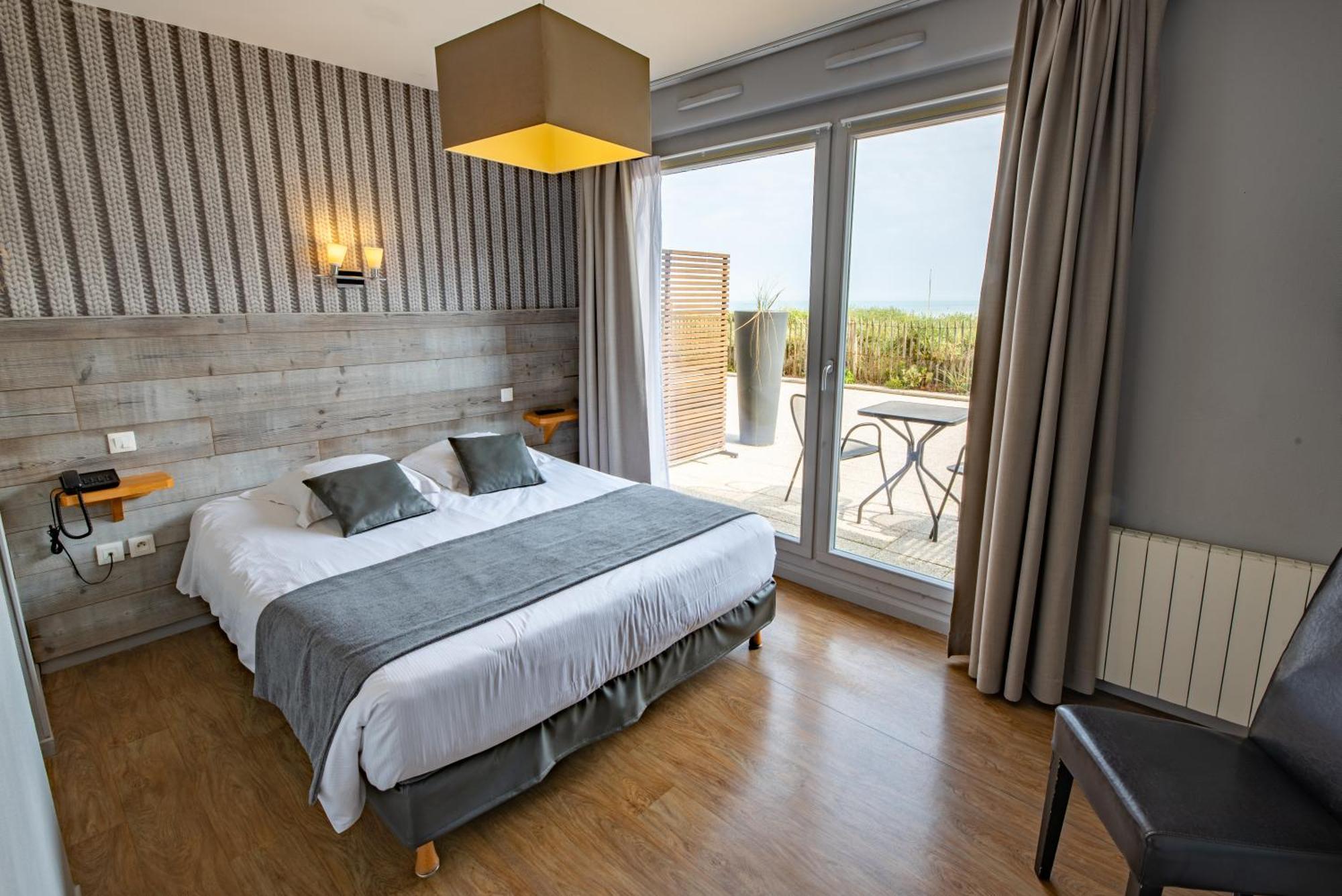 Logis- Hotel De La Baie De Wissant & Appartements Luaran gambar